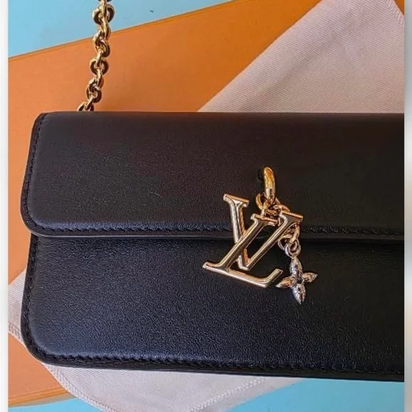 NWB Louis Vuitton Wallet on Chain Bloom purse Black w/receipt and box - Picture 6 of 7